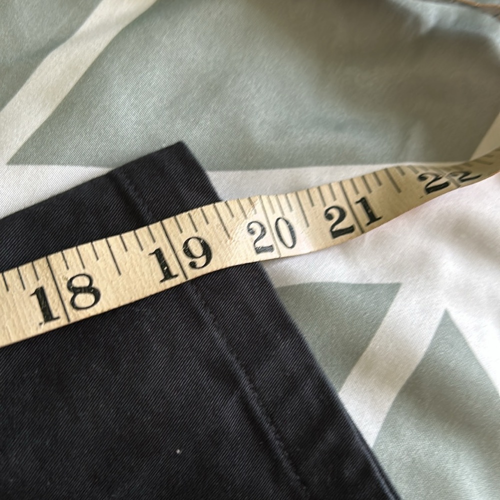 Croft & Barrow Effortless Stretch 18 Black Capris - Picture 9 of 10